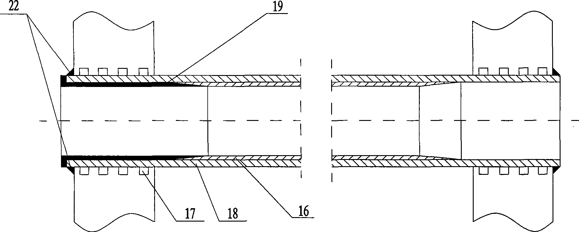 Hydrogenation reaction effluent air cooler tube bundle system used for chlorine-containing raw oil production