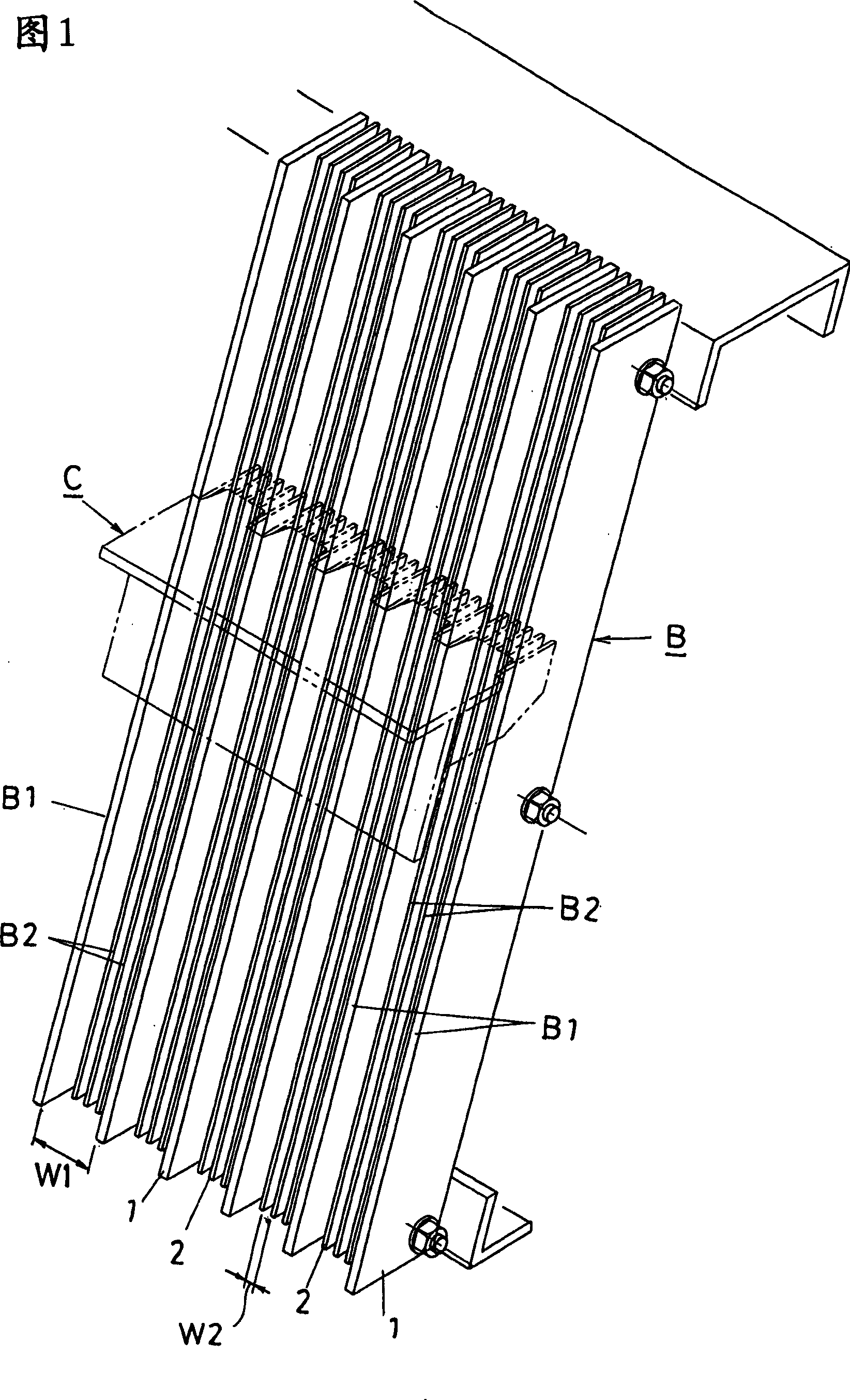 Screen type dust cleaner for coarse particles and dust