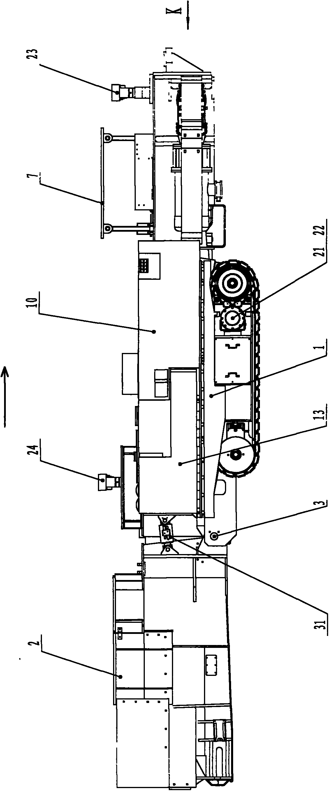 Self-moving feeding crusher