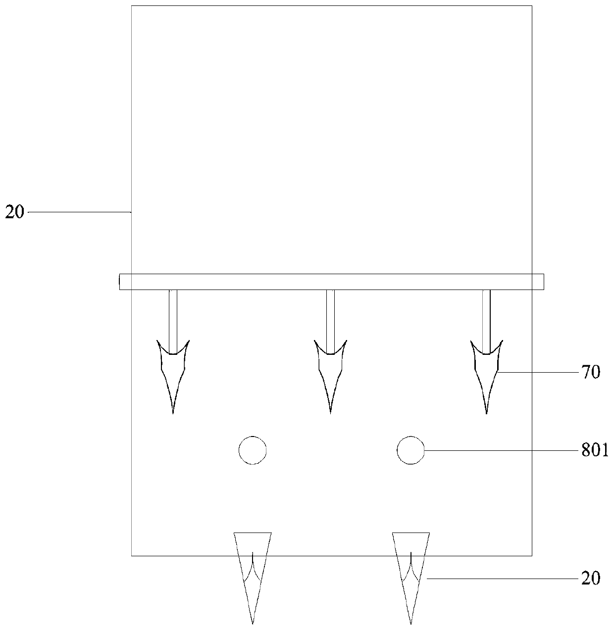 Soil heavy metal treatment device and treatment method