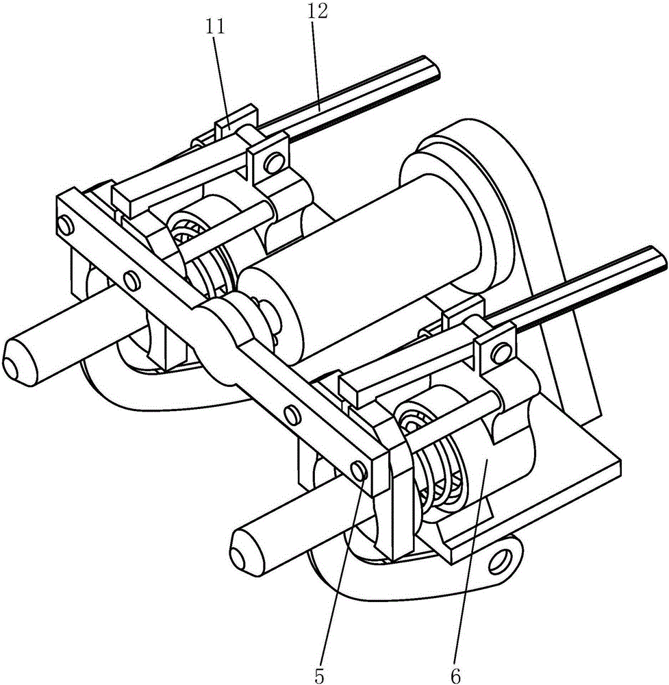 Mine protective net throwing device