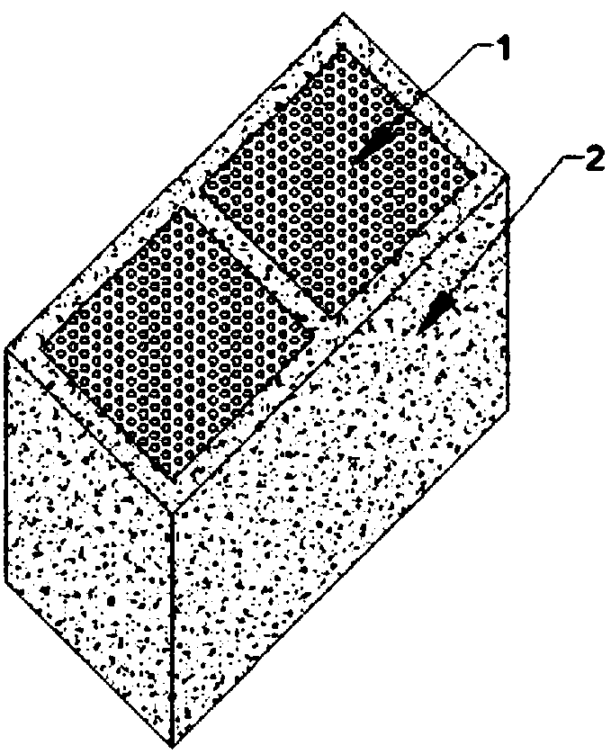 Energy storage and thermal insulation building structure