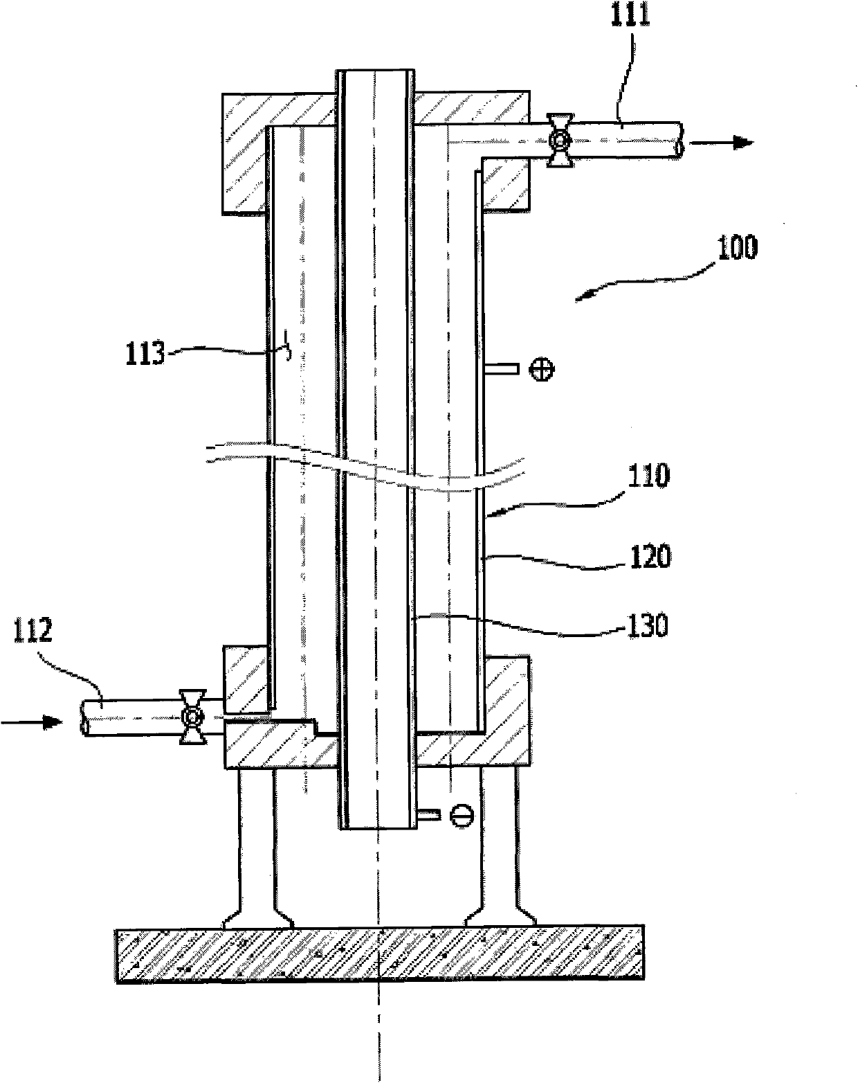 Electrolytic cell with large contact specific surface area for valuable metal recovery