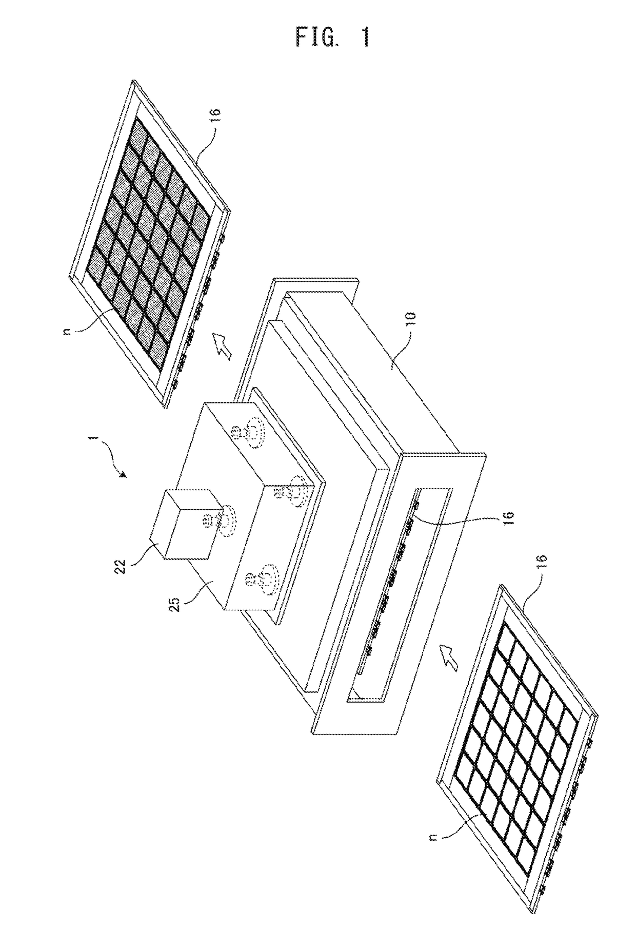 Plasma treatment device and structure of reaction vessel for plasma treatment