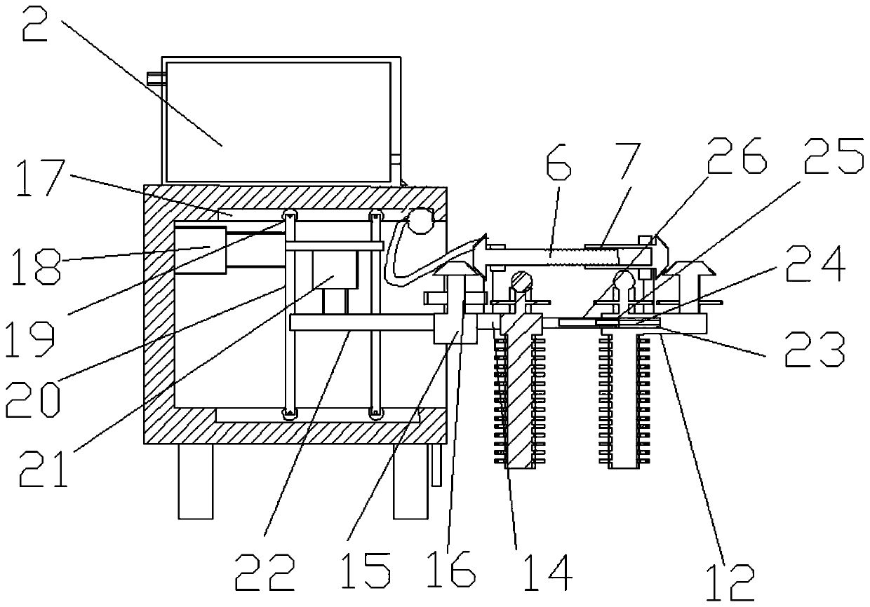 Isolation guardrail cleaning device for municipal pavement