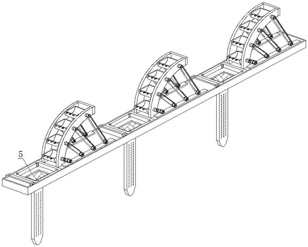 Fertilizer slow-release device and method capable of retaining rainwater for landscaping