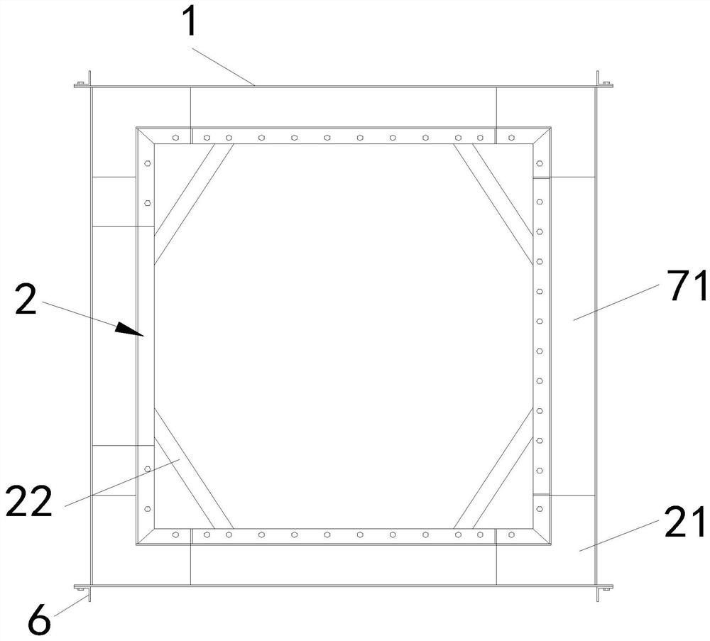 Pouring mold for elevator shaft integral molding