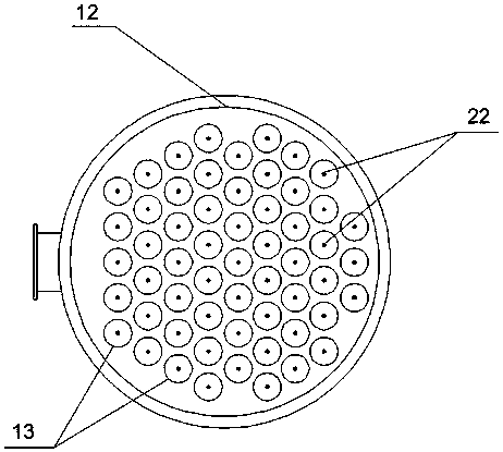 Condensation heat exchanger for treating waste gas high in moisture content and intensified heat exchanger method