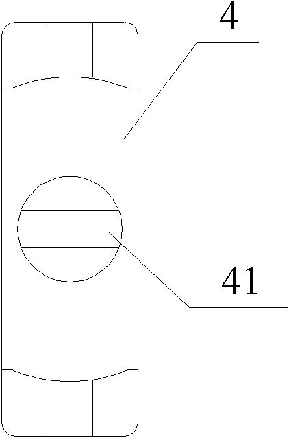 Die for preventing magnetic core from being cracked during sintering