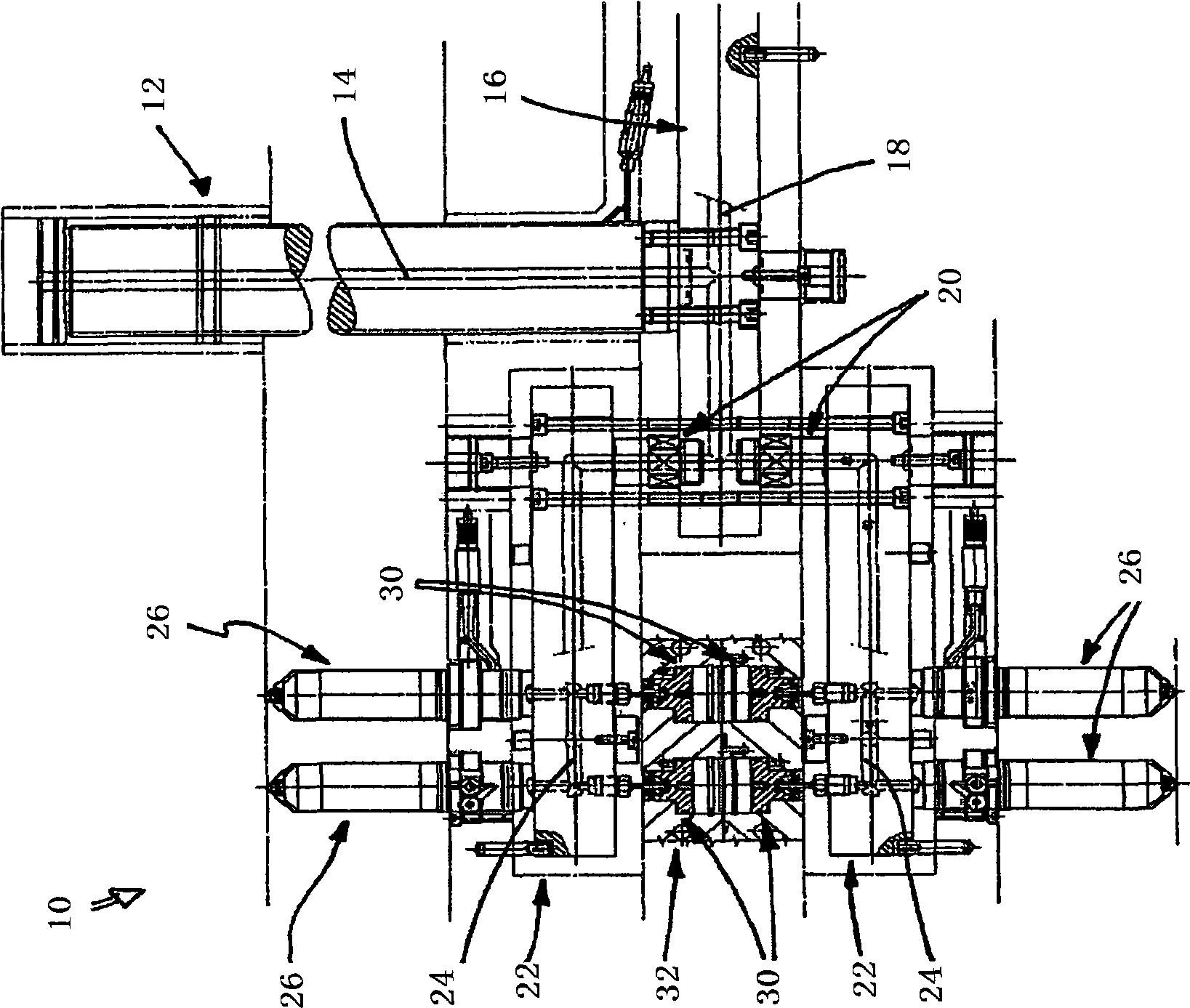 Injection moulding device comprising needle valve nozzles in a back-to-back arrangement