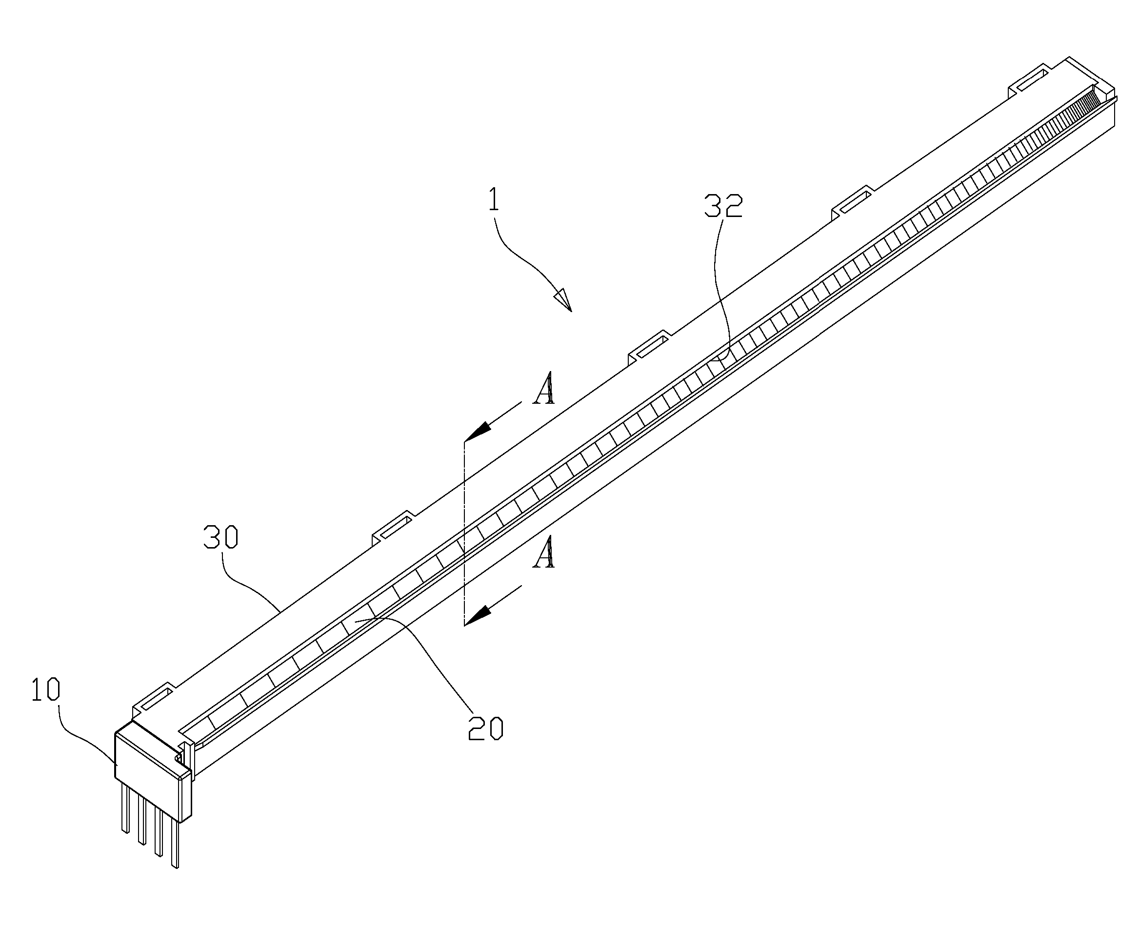 Linear light source for enhancing uniformity of beaming light within the beaming light's effective focal range