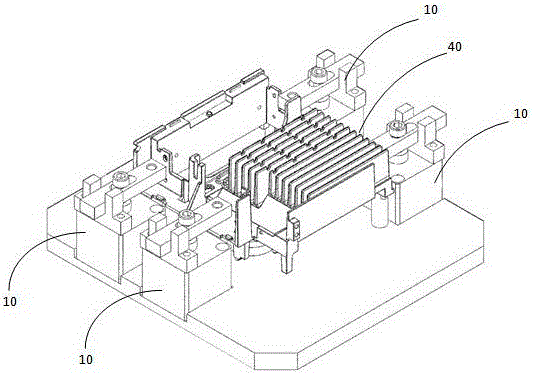 Back tool clamp of radiator