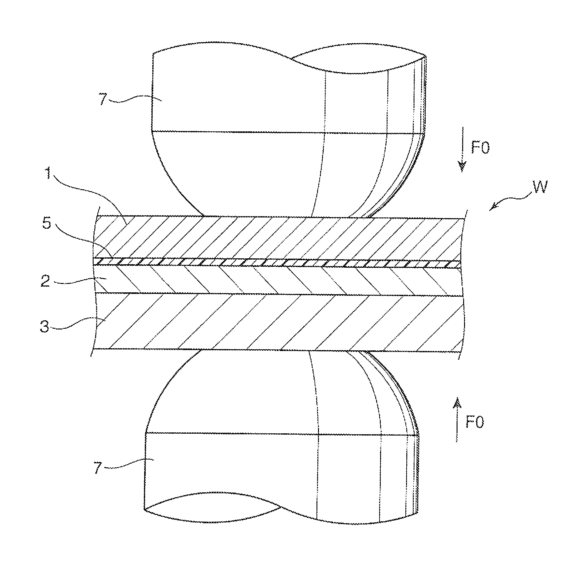 Joining method of dissimilar metal plates and dissimilar metal joined body