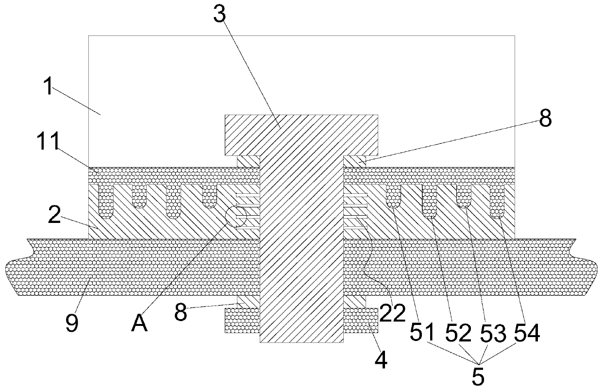 Compressor fixing assembly and compressor