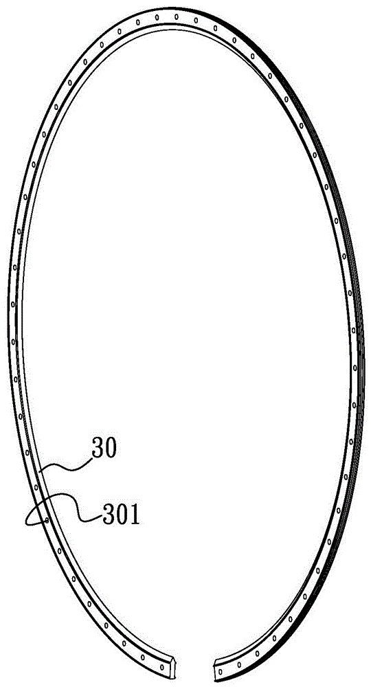 An improved anti-blade and anti-explosion structure for tires