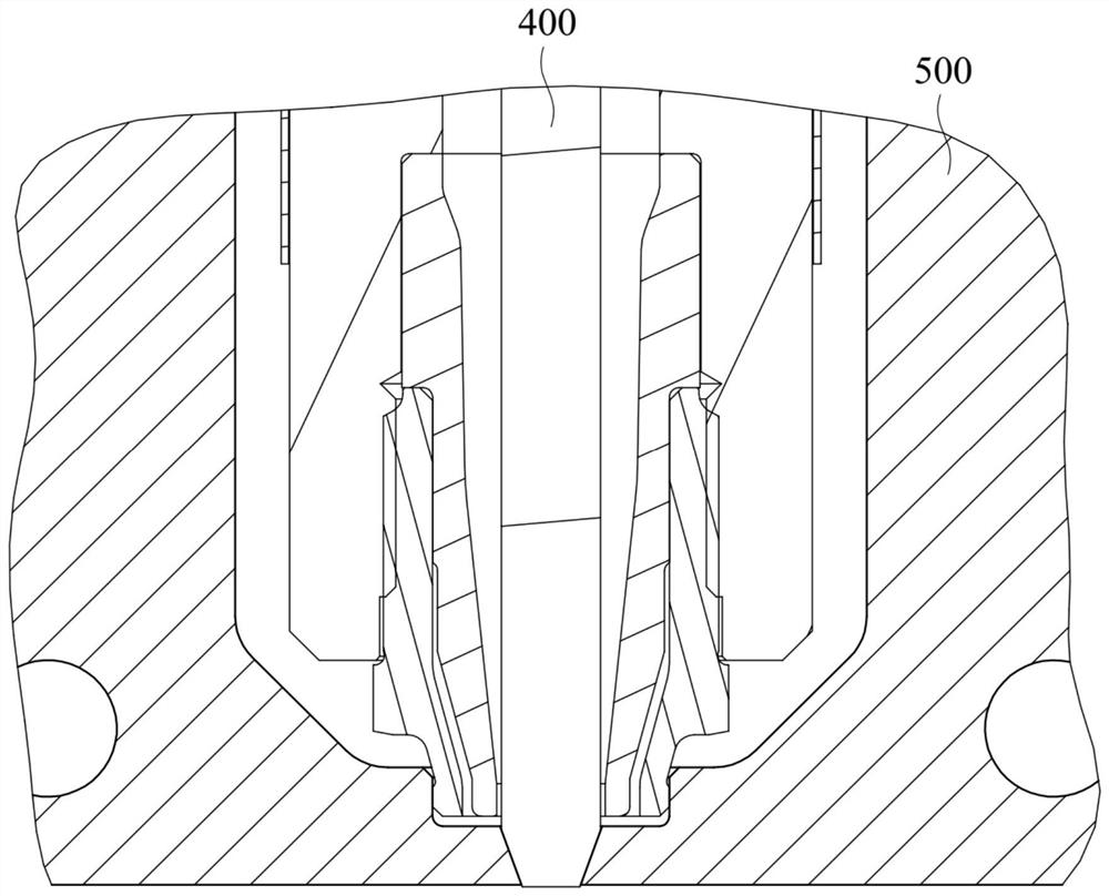 Valve needle sealing assembly and hot runner system