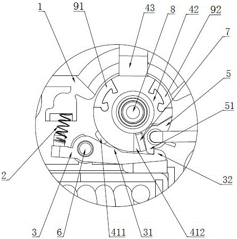 A small circuit breaker with quick closing device