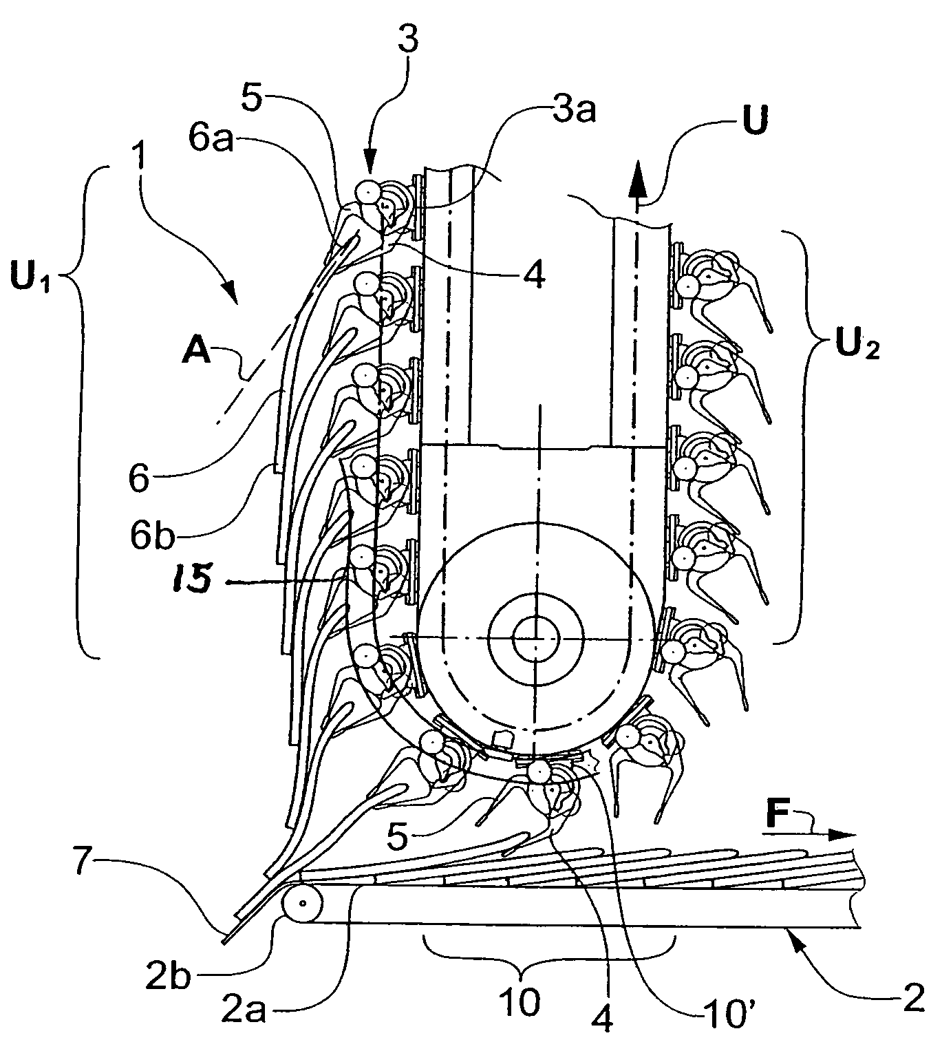 Method of conveying flat, flexible products and apparatus for implementing the method