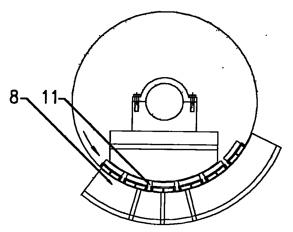 Permanent-magnet cylindrical cage type high-gradient magnetic separator with high processing capacity