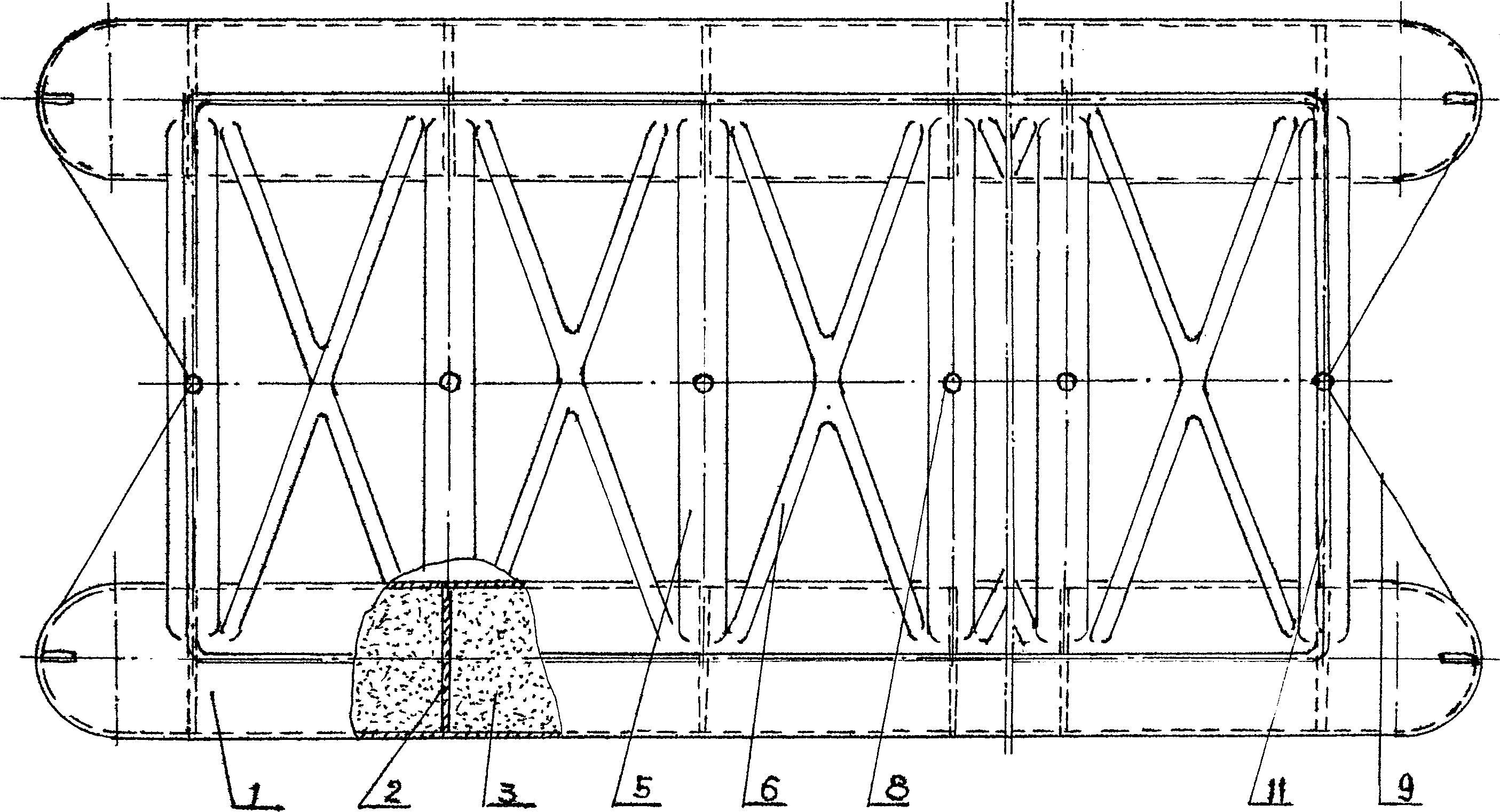 Two-body target boat of float structure