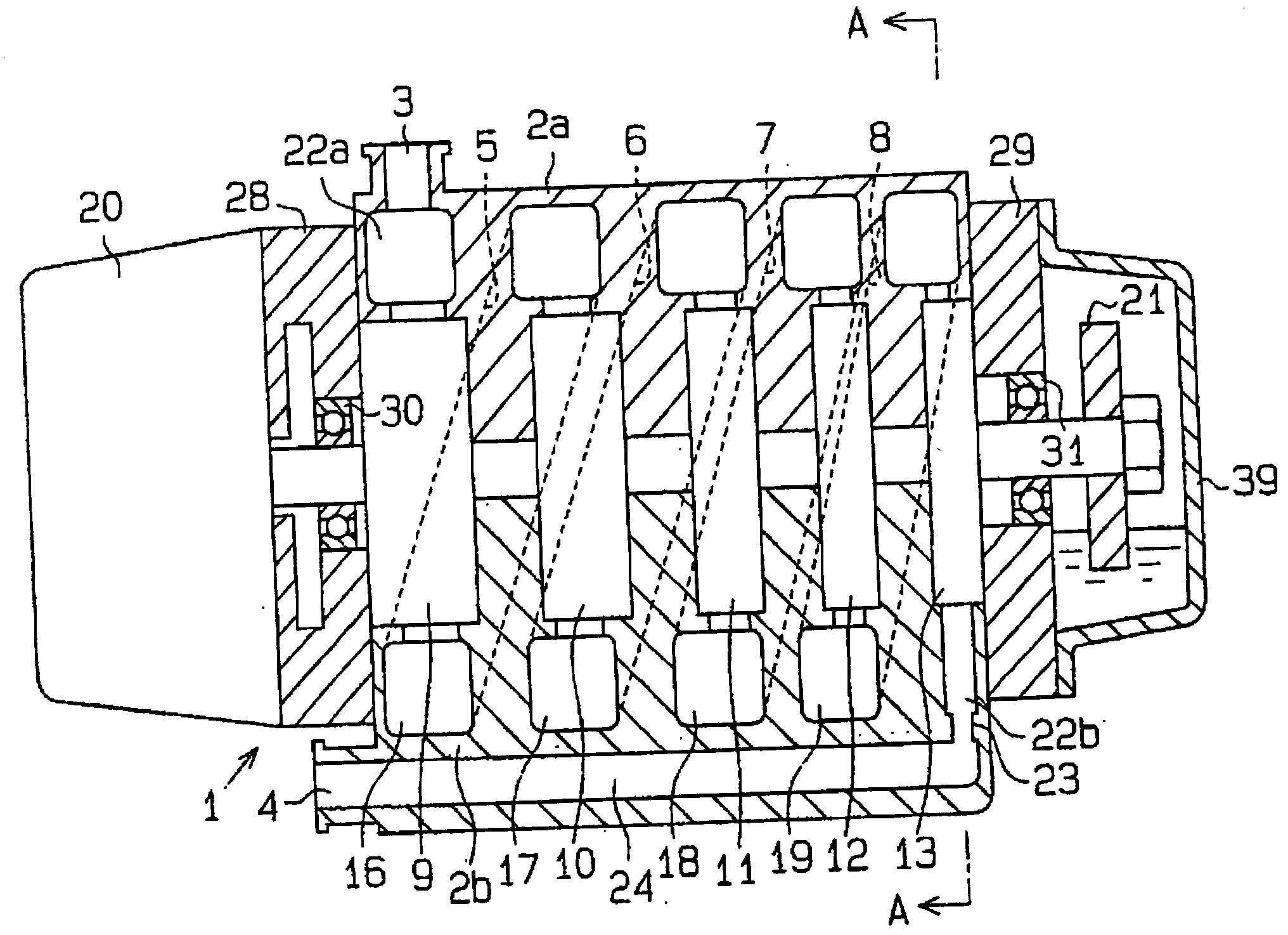 Multi-stage vacuum pump