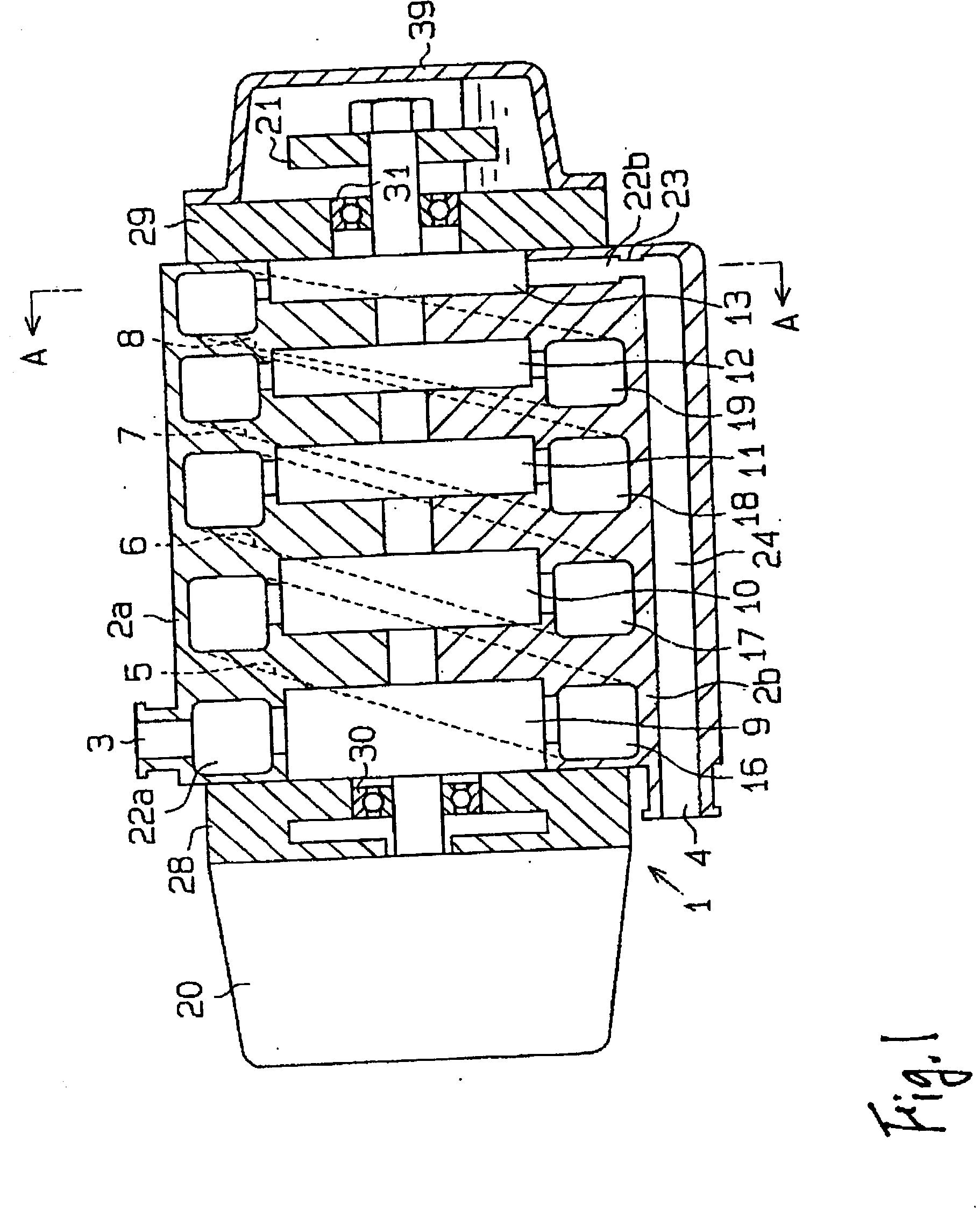 Multi-stage vacuum pump