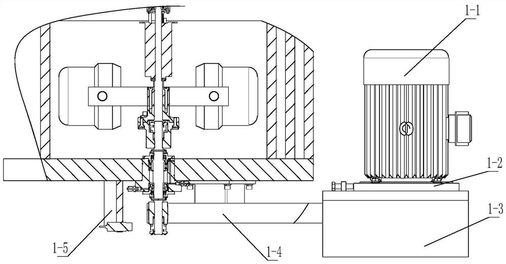 Material performance testing machine system in centrifugal force-high temperature coupling environment