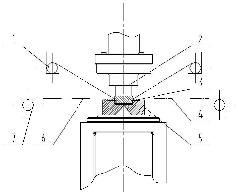 A component that automatically detects the fluidity of rubber