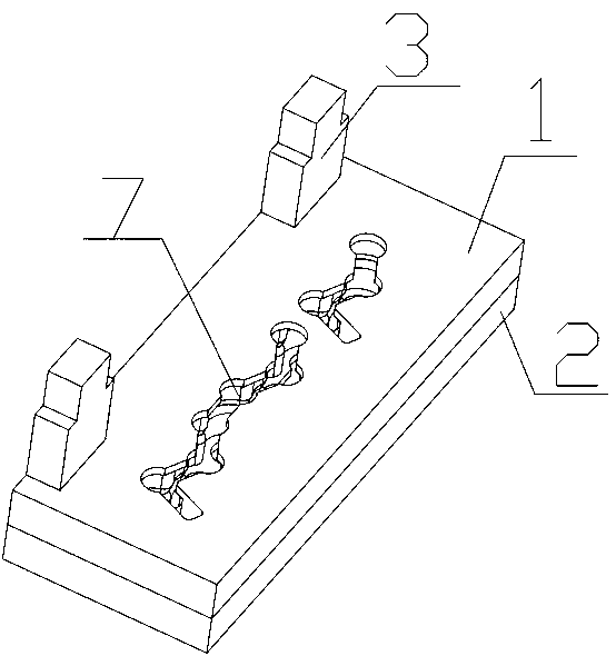 Novel battery clamp