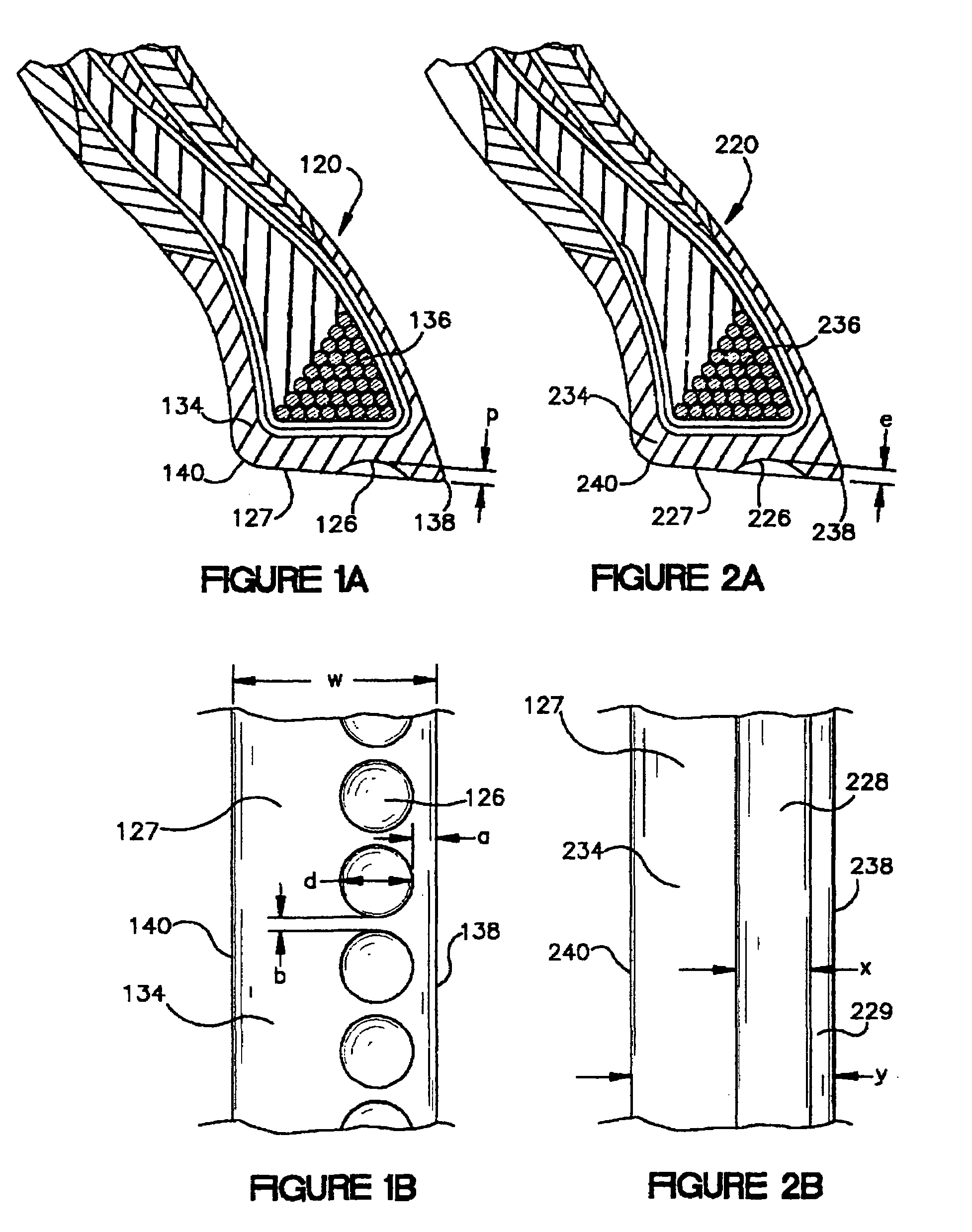 Tire in with cavities in bead region