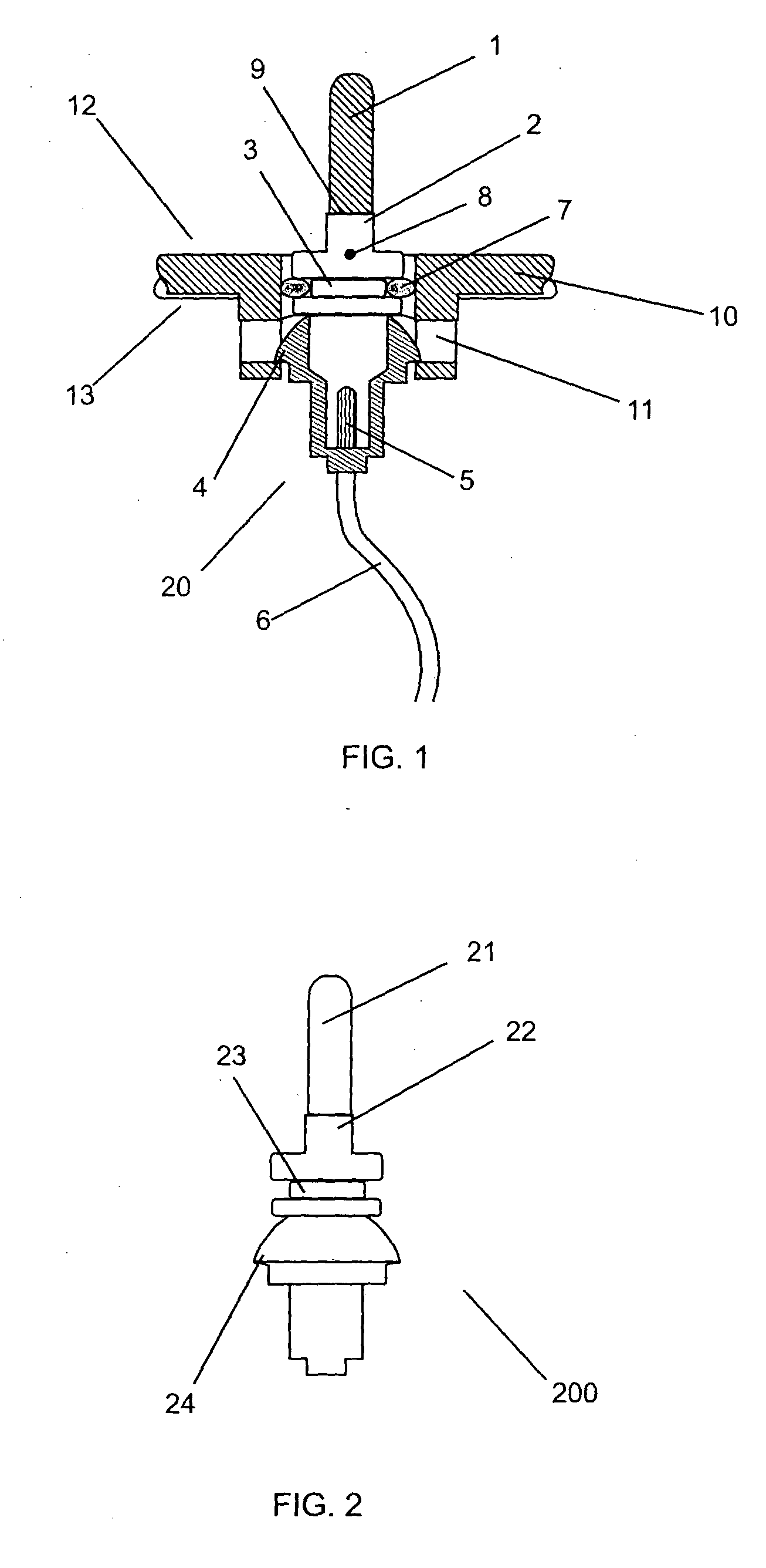 Connector for connecting motor vehicle wiring harnesses to terminals through a flange