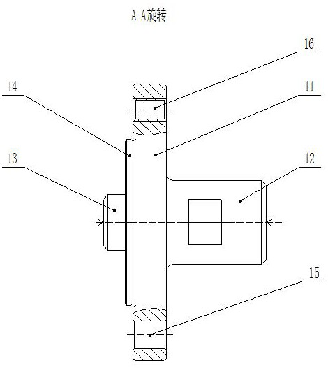 Shaft disc part clamping tool with small tool retracting space