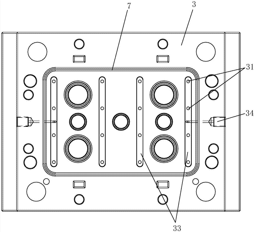 Negative pressure precision injection molding method for mobile phone plastic parts