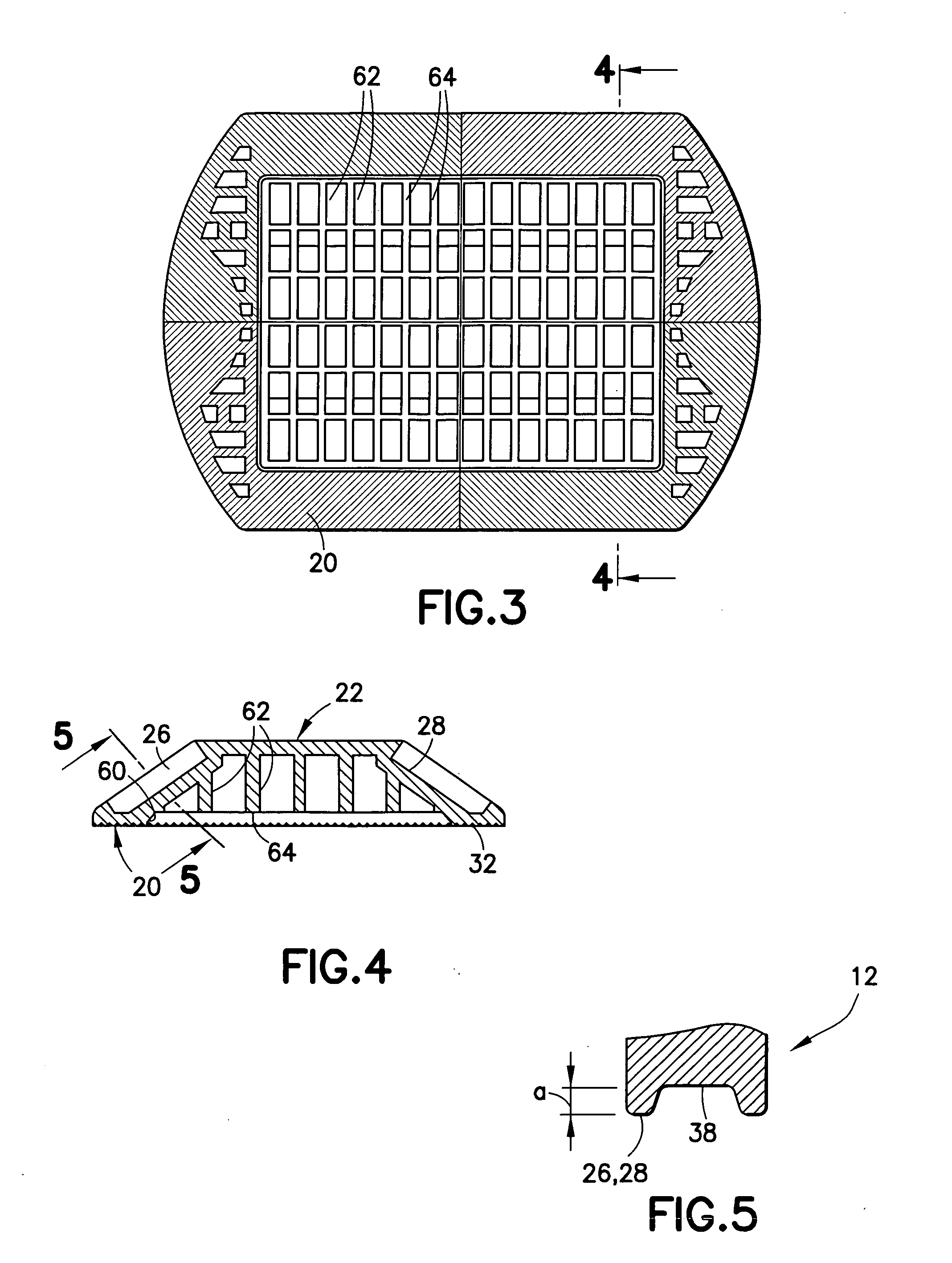 Pavement marker with enhanced daytime signal