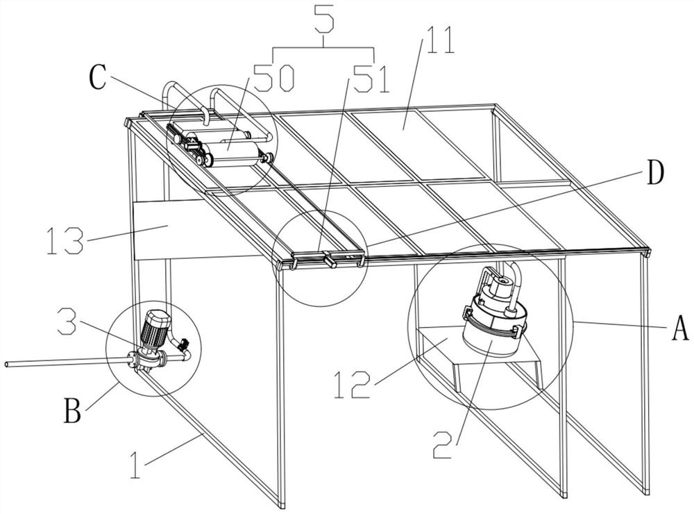 Solar panel cleaning device