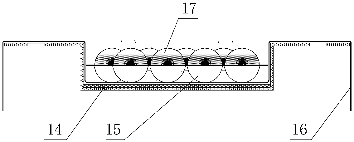 Mechanical arm grabbing type automatic fruit packaging equipment and method