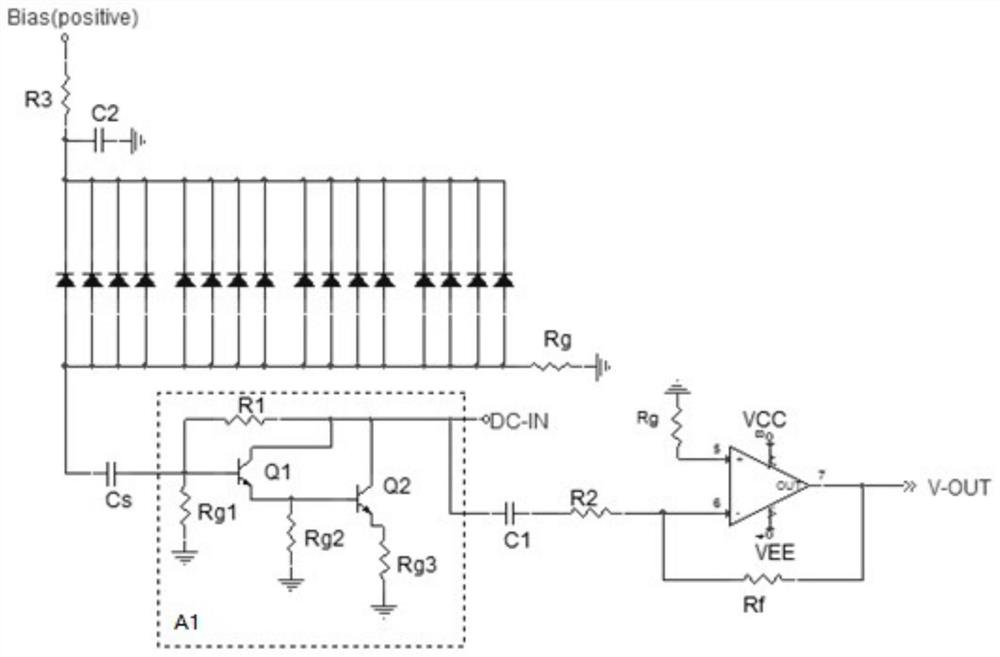 Readout circuit and detector of a pet detector