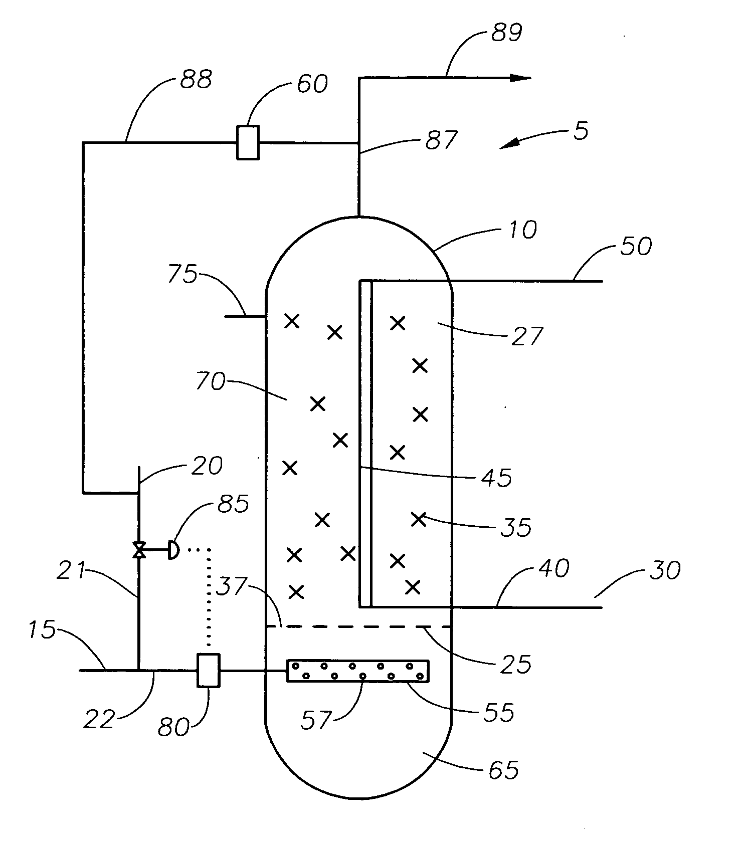 Prevention of and recovering from a catalyst bed slumping in a gas-agitated multiphase reactor