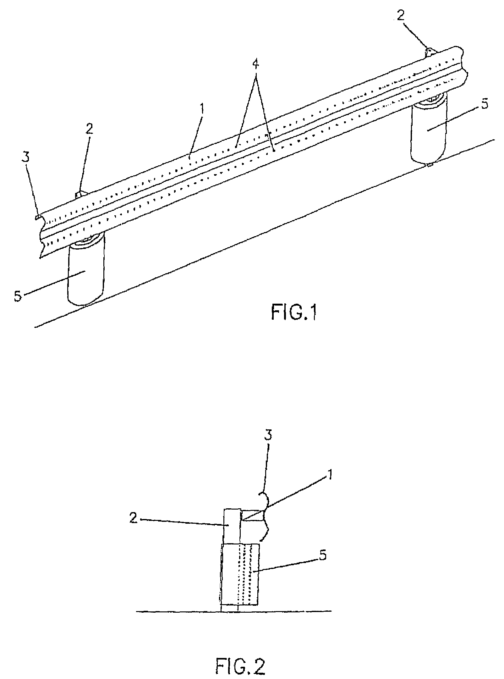 System for protecting individuals from impacts against road guard rails