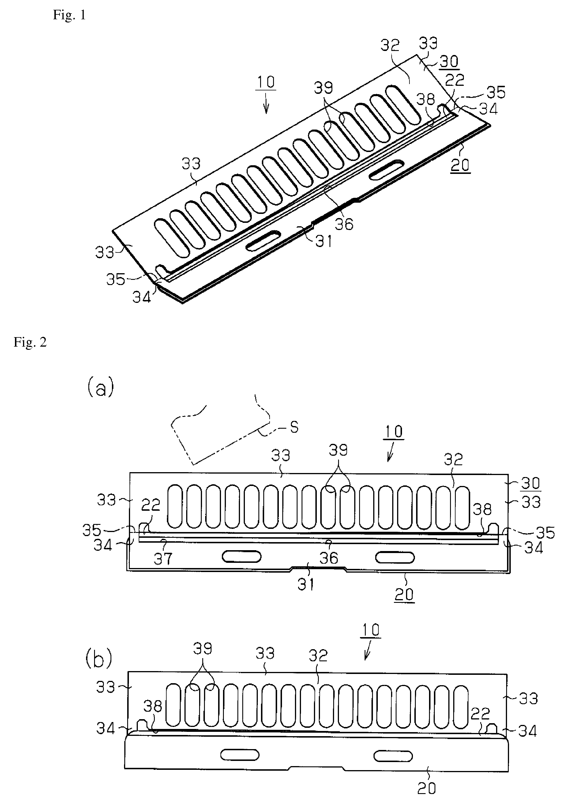 Replaceable blade for microtome and curl prevention plate