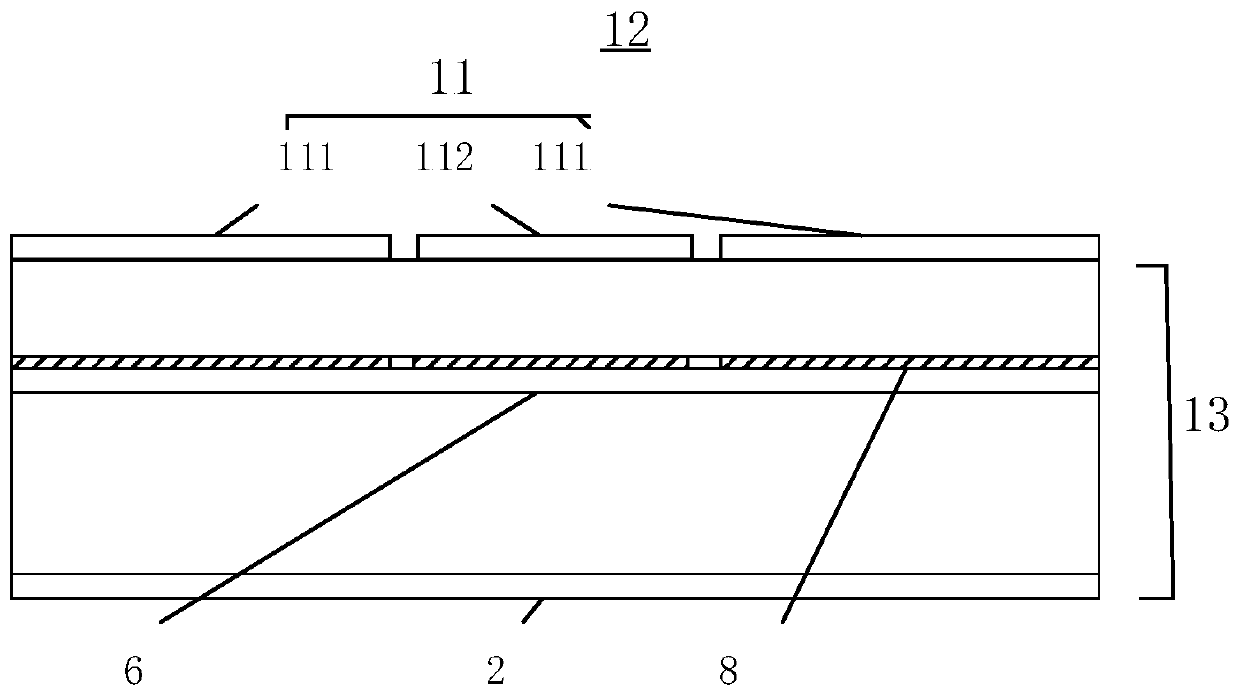 Segmented modulation structure, laser and manufacturing method thereof