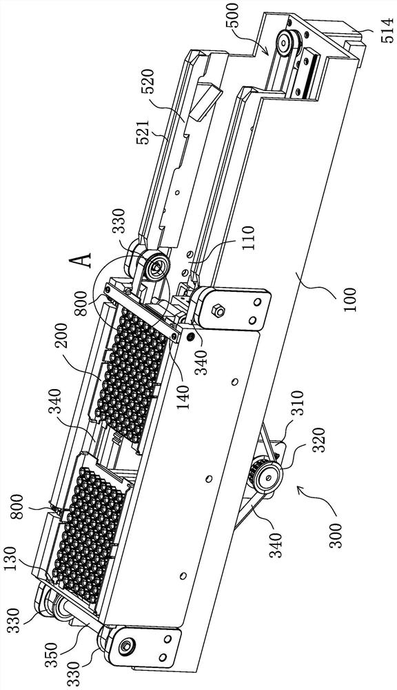 A consumable conveying device for an analyzer