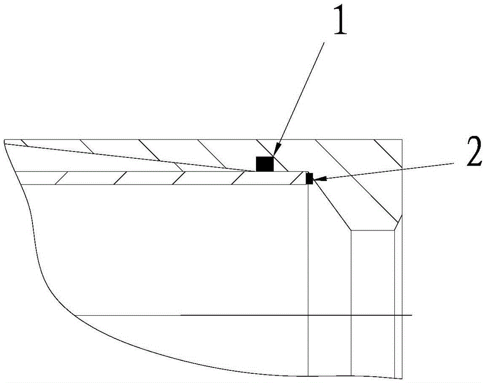 A brazing method for the end of a slender embedded casing pipe