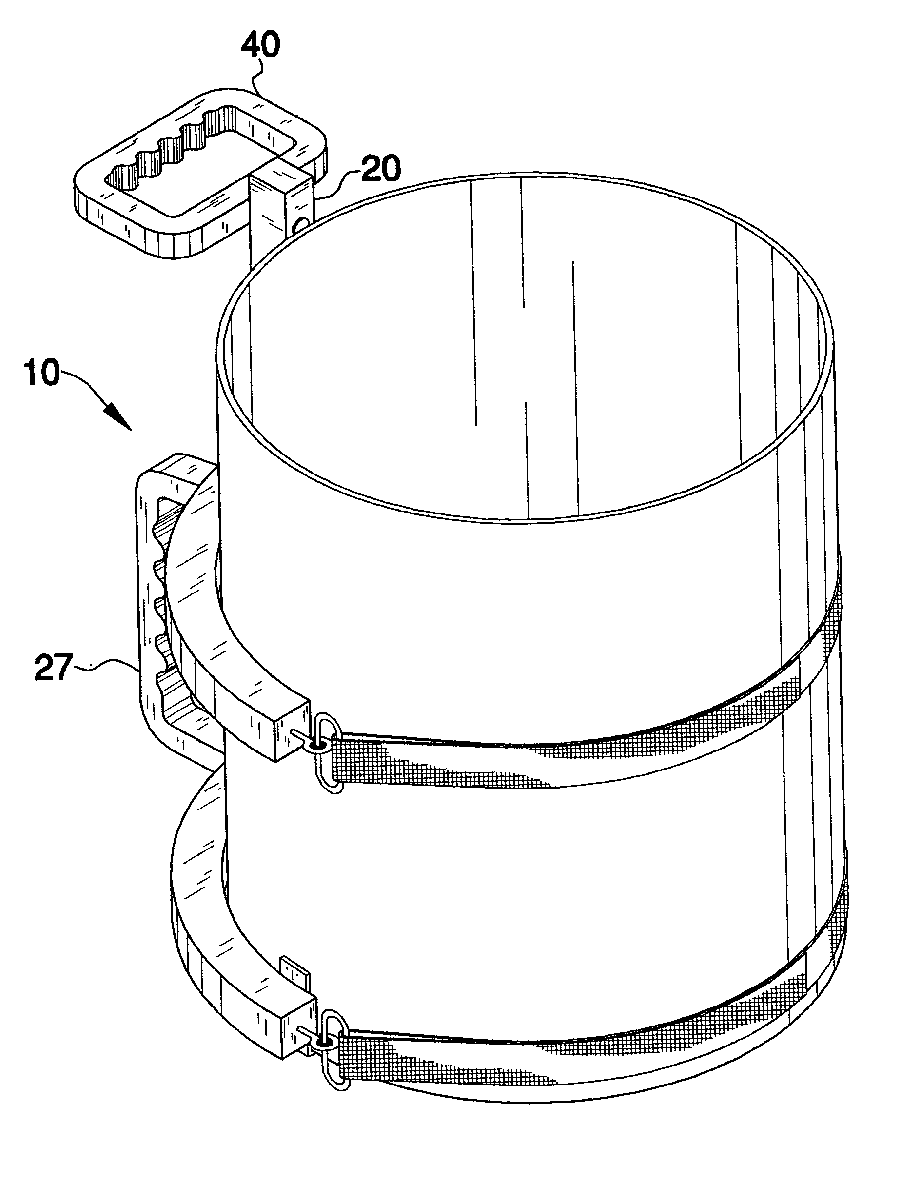 Bucket lifting apparatus and method