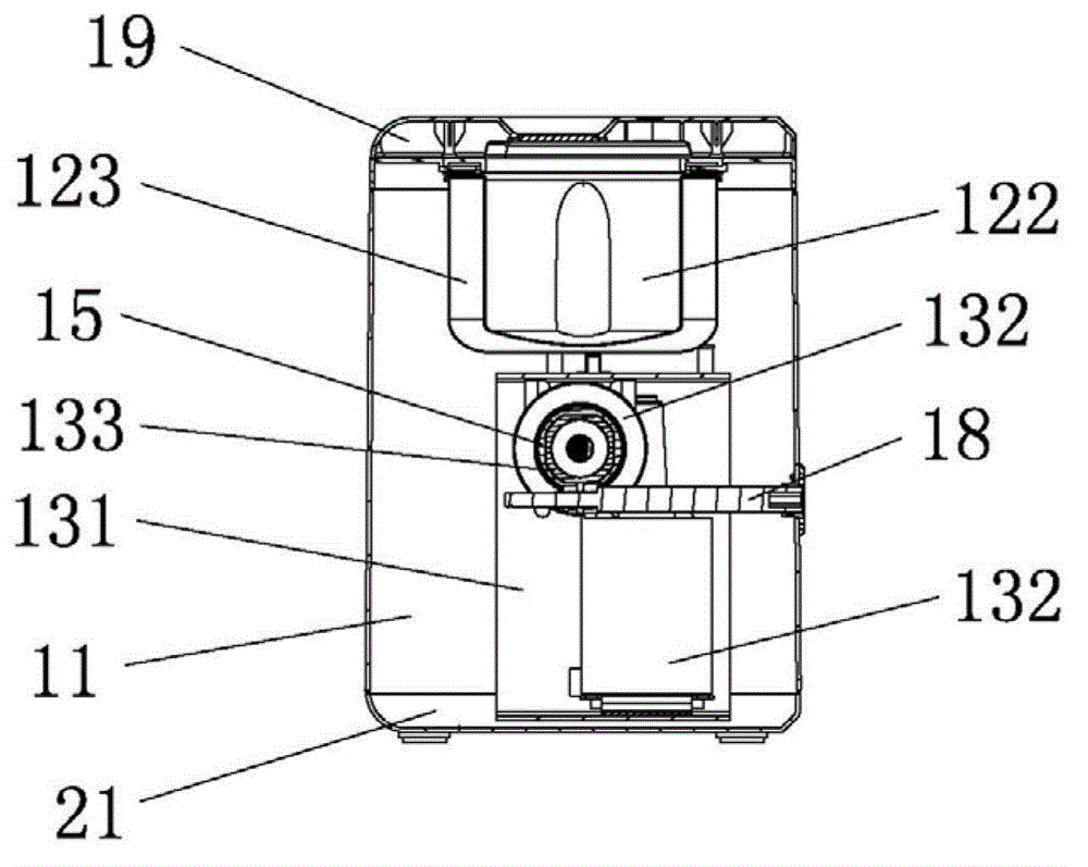 A household oil press