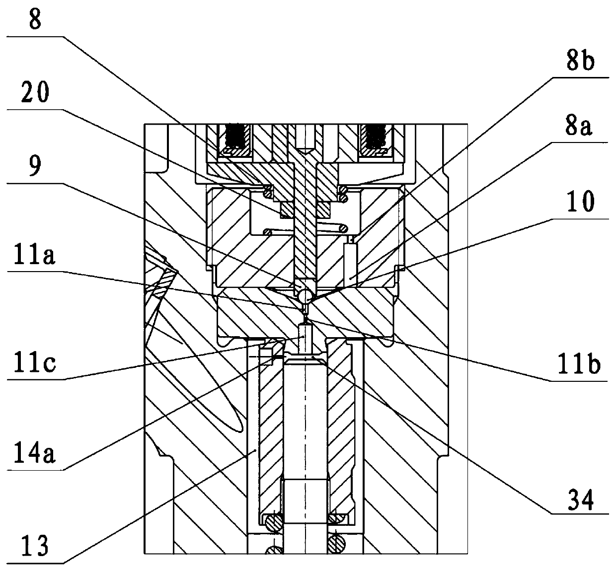 Center hole pressure accumulator non-static leak injector