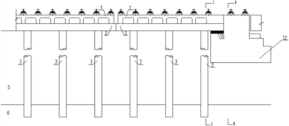 Independent pier-column-type rail-beam transition section structure in the double-track excavation section of the medium and low-speed maglev traffic project