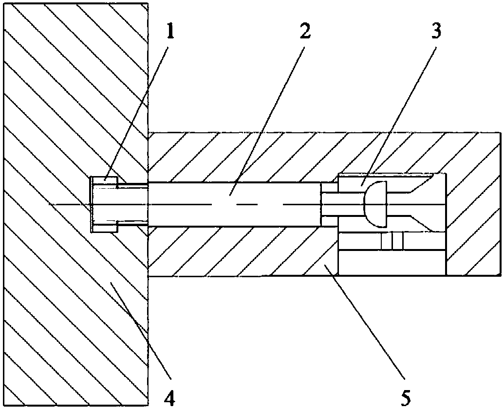 Elastic opening nut eccentric connecting piece