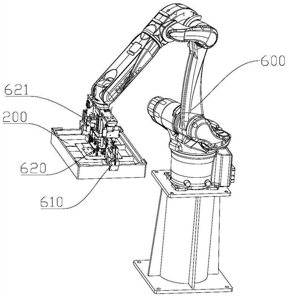 Automatic plate collecting device