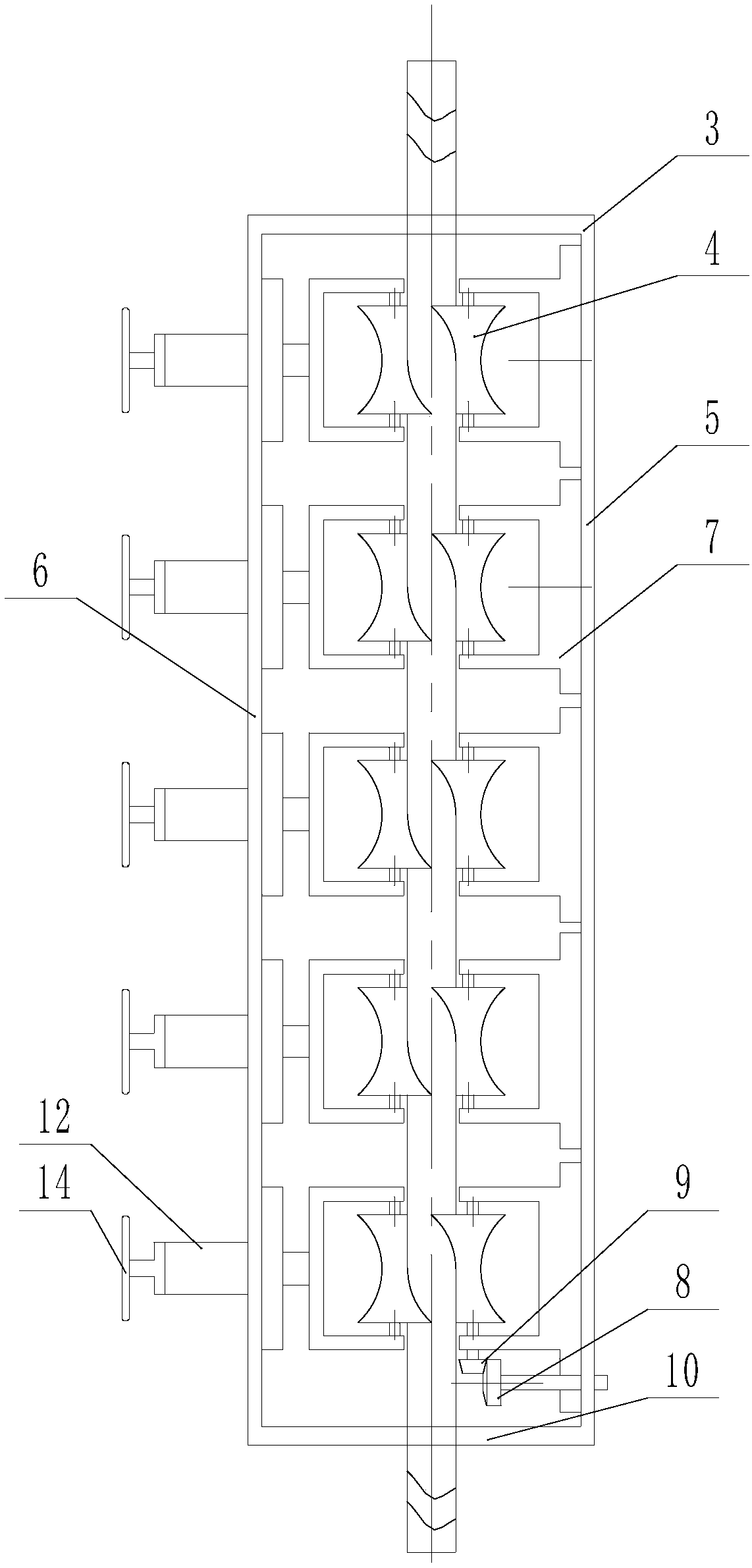 A feeding structure for steel pipe flaw detection